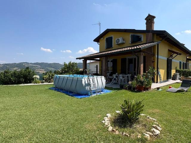 Casa in vendita a Langhirano, Reggio Emilia