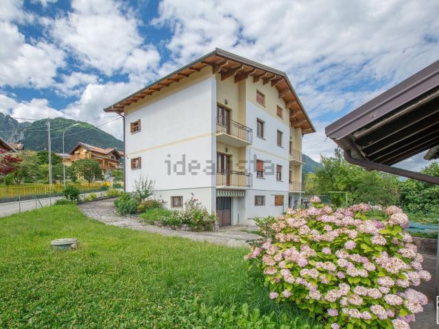 Casa in vendita a Sedico, Veneto