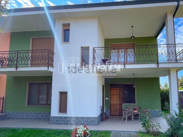 Casa in vendita a Paullo, Lombardia