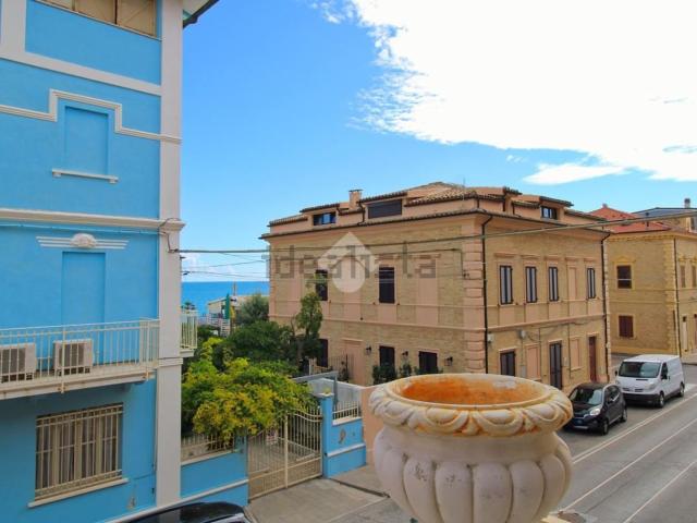 Casa in vendita a Marche, Macerata