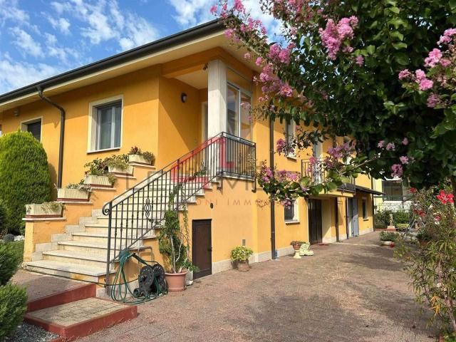 Casa in vendita a Correzzo, Verona