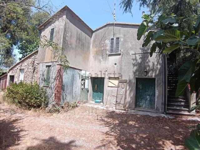 Casa in vendita a Suvereto, Toscana