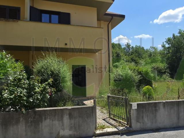 Casa in vendita a Macchia D'isernia, Molise