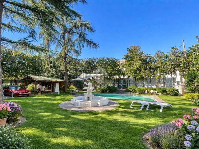 Casa in vendita a San Donnino, Campi Bisenzio