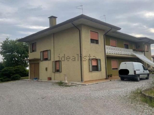 Casa in vendita a Portogruaro, Veneto
