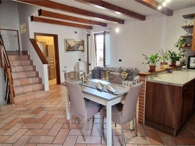 Casa in vendita a Piemonte, Novara