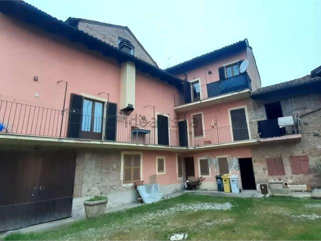 Casa in vendita a Piemonte, Alessandria