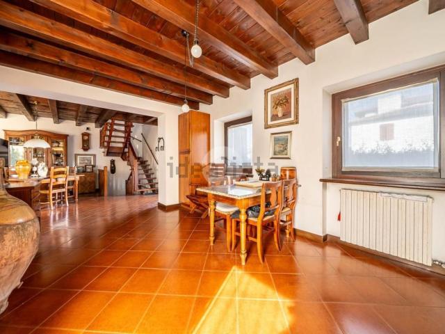 Casa in vendita a Santa Croce, Verona