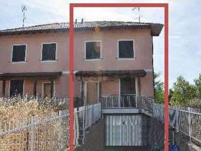 Casa in vendita a Piemonte, Alessandria