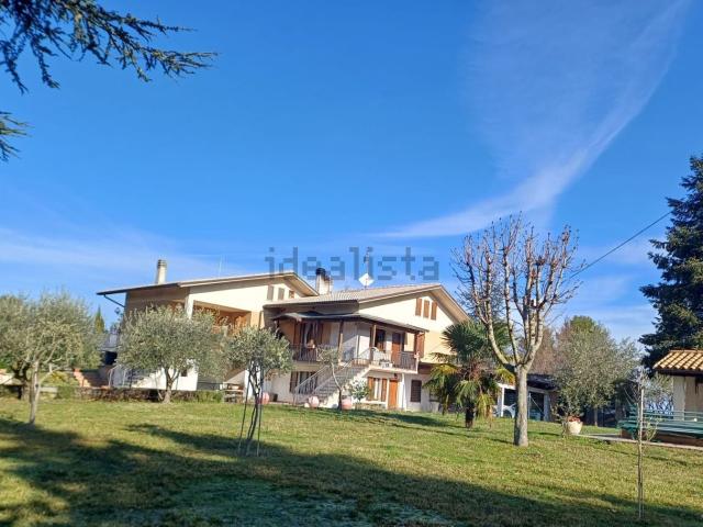 Casa in vendita a Marche, Pesaro E Urbino