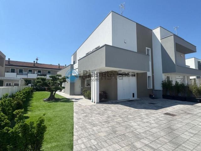 Casa in vendita a Legnaro, Veneto