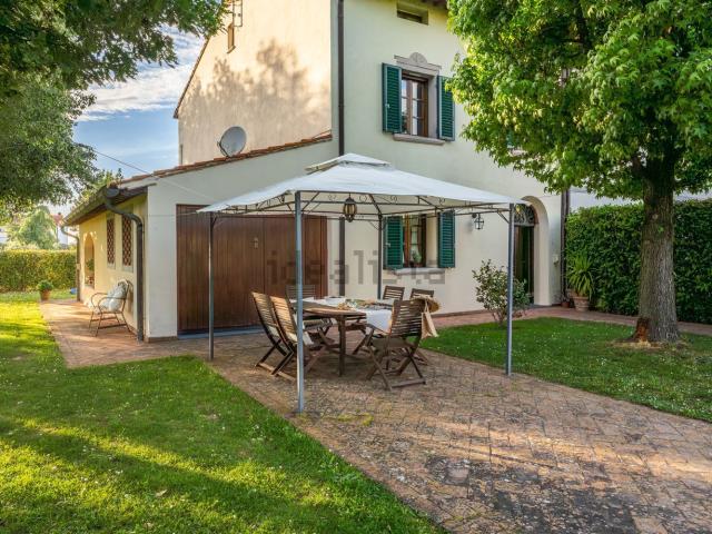 Casa in vendita a Santa Maria A Monte, Toscana