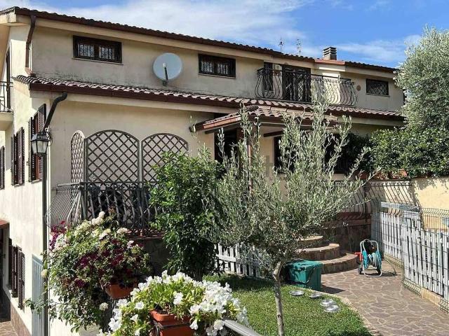 Casa in vendita a Albano Laziale, Roma Capitale