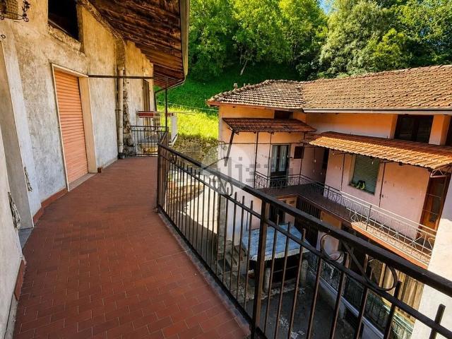 Casa in vendita a Comunità montana della valle Camonica, Braone