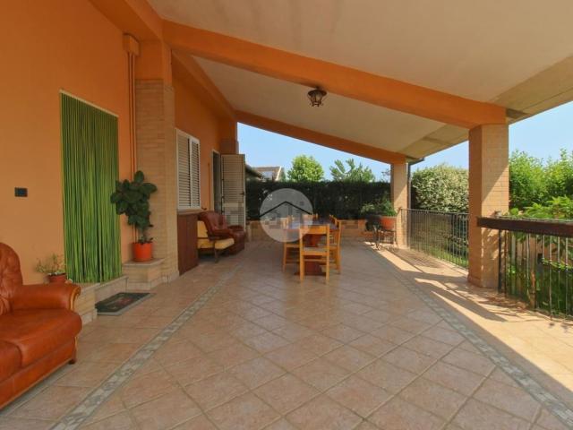 Casa in vendita a Molino Sant'Antimo, Roseto Degli Abruzzi