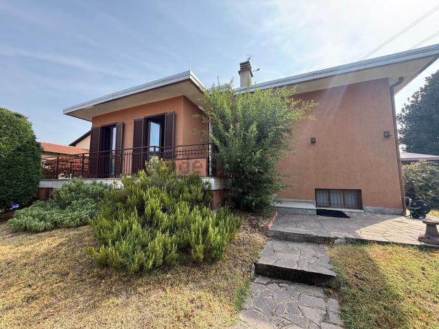 Casa in vendita a Cascina Santa Maria Fenino, Cusago
