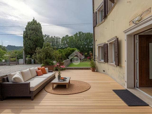 Casa in vendita a Domegliara, Sant'ambrogio Di