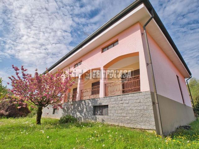 Casa in vendita a Piemonte, Vercelli