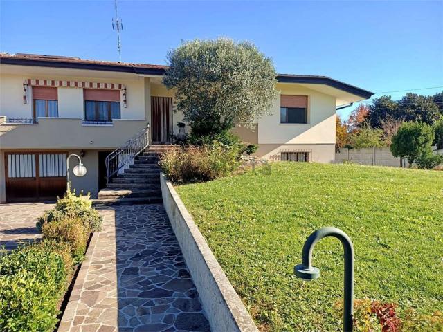Casa in vendita a Azzano Decimo, Friuli-Venezia Giulia