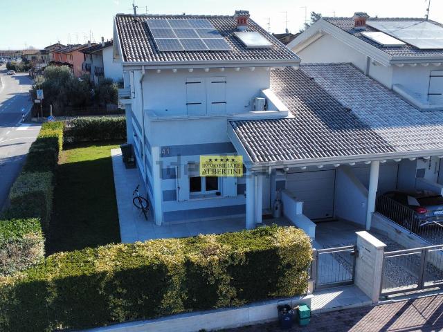 Casa in vendita a Borghetto, Valeggio Sul Mincio