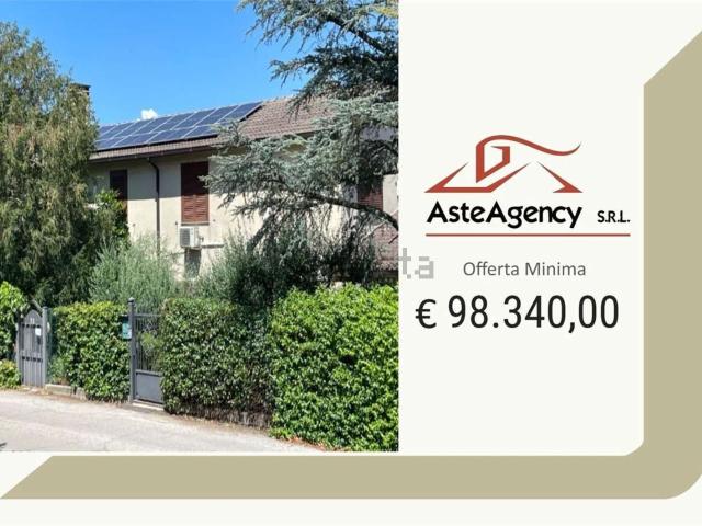 Casa in vendita a Stroncone, Umbria
