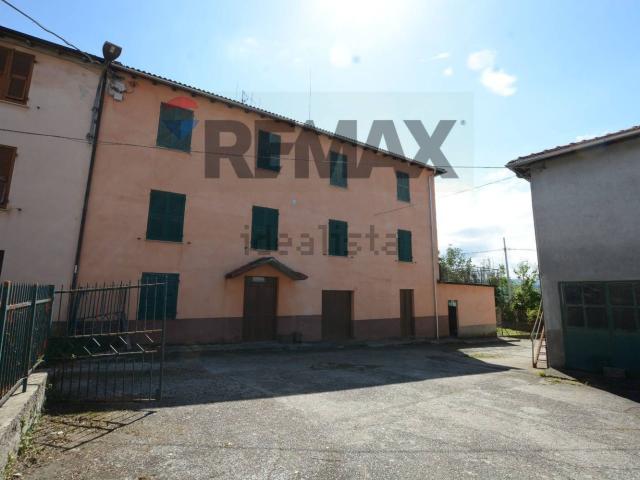 Casa in vendita a Cengio, Liguria