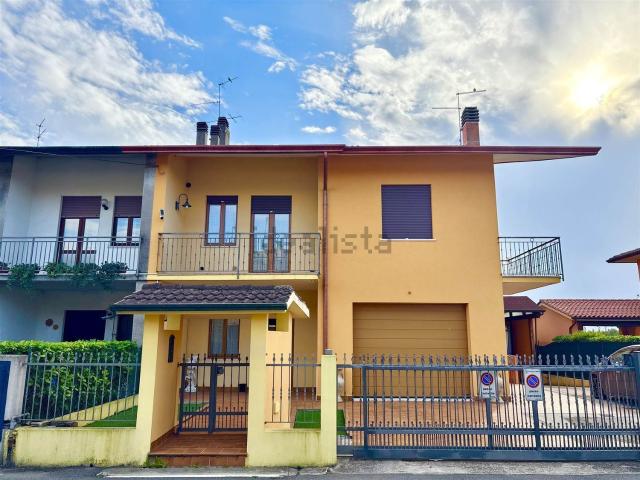 Casa in vendita a Lonigo, Vicenza