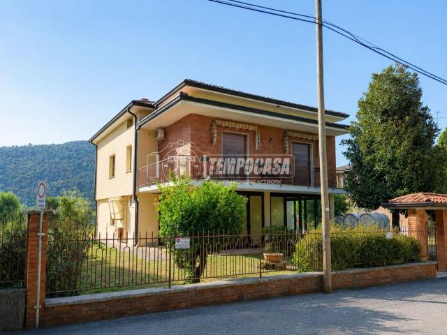 Casa in vendita a Villaggio Marcolini, Botticino