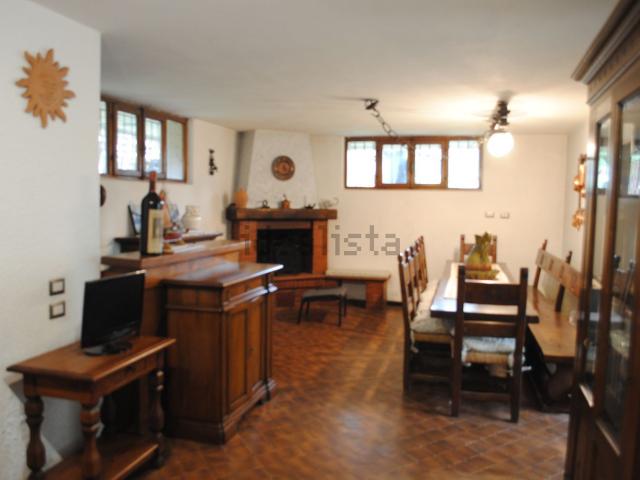 Casa in vendita a Bonascola, Carrara