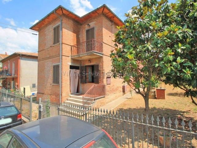 Casa in vendita a Acquaviva, Abbadia Di Montepulciano