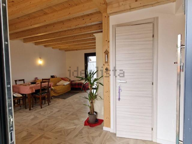 Casa in vendita a Sedico, Veneto