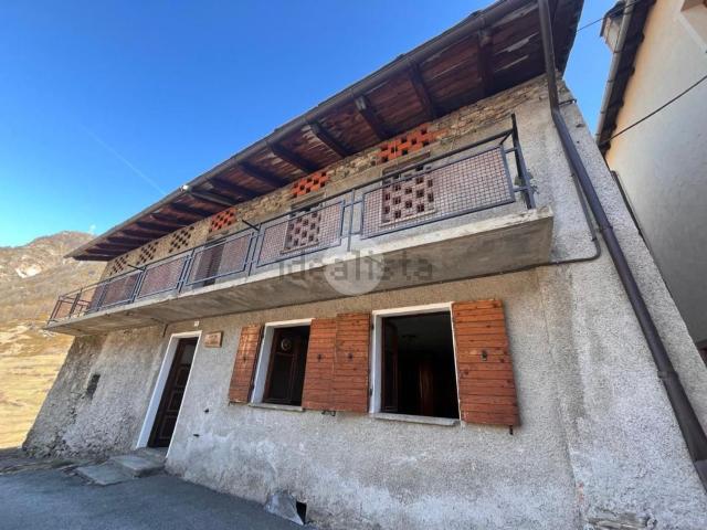 Casa in vendita a Cogne, Aosta