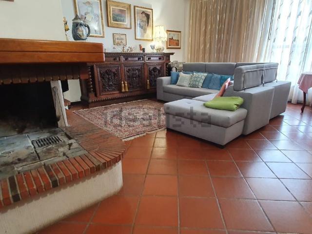 Casa in vendita a Calabria, Cosenza