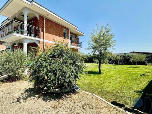 Casa in vendita a Ponticelli, Santena