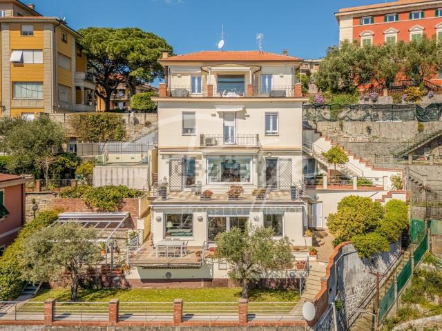 Casa in vendita a Vicci, La Spezia