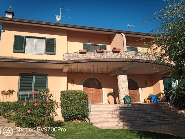Casa in vendita a Collesalvetti, Toscana