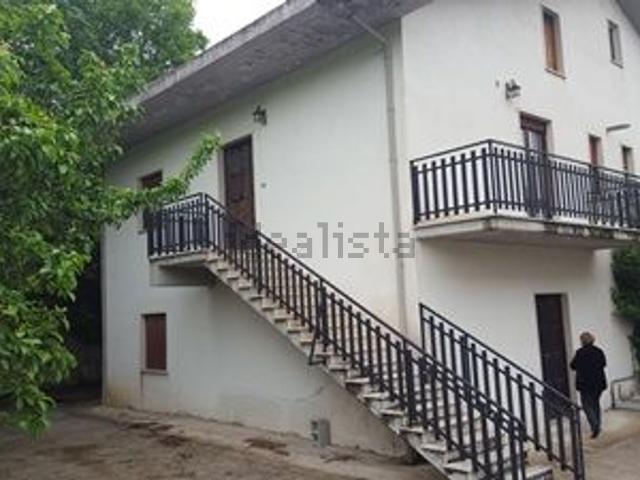 Casa in vendita a Civitella Roveto, Abruzzo