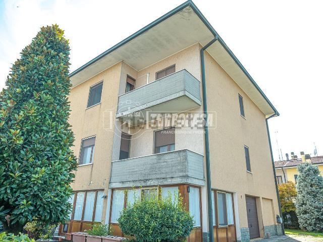 Casa in vendita a Sabbioni, Crema