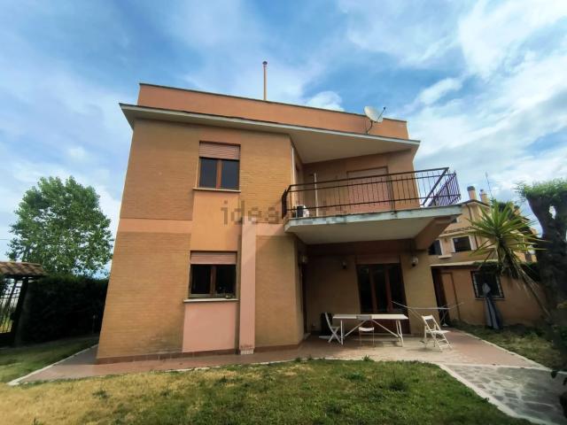Casa in vendita a Torre Flavia, Roma Capitale