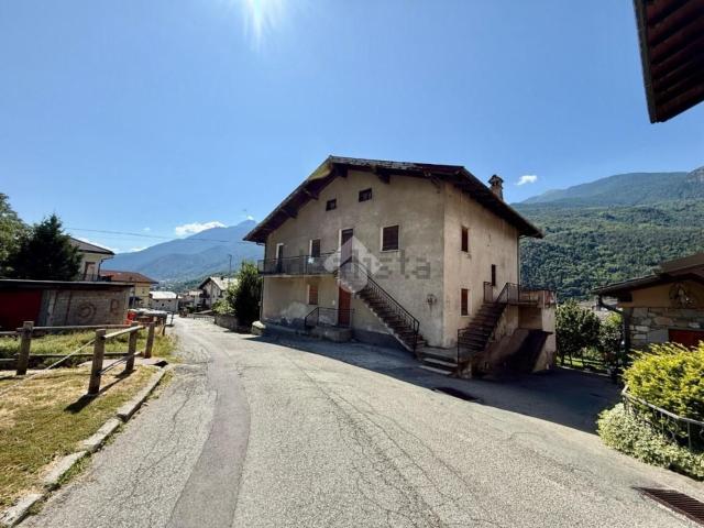 Casa in vendita a La Bâtise, Nus