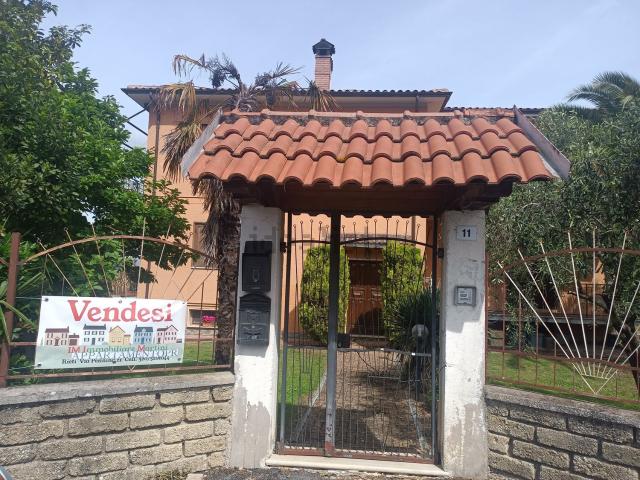 Casa in vendita a Cittaducale, Lazio