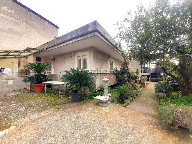 Casa in vendita a Somma Vesuviana, Napoli