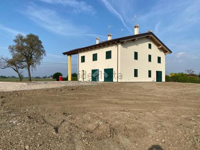 Casa in vendita a Unione Terre di Pianura, Granarolo Dell'emilia
