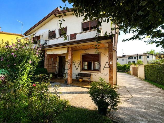 Casa in vendita a Casier