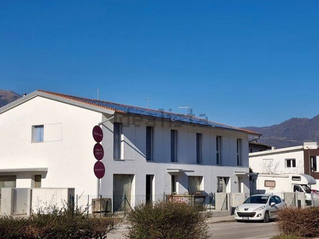 Casa in vendita a Schio, Veneto