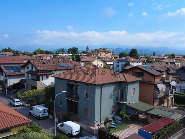 Casa in vendita a Dalmine, Lombardia