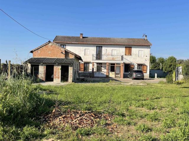 Casa in vendita a Lomello, Lombardia
