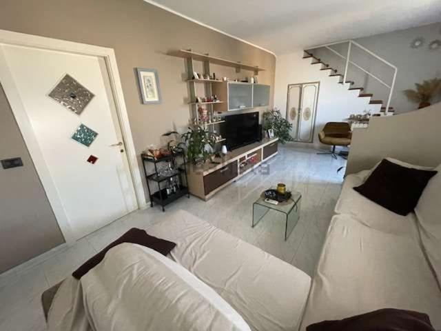 Casa in vendita a Rosciano, Marche