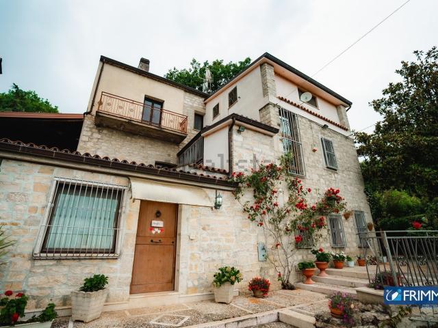 Casa in vendita a Ferrazzano, Molise
