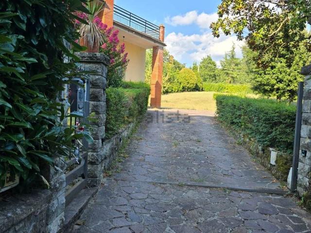 Casa in vendita a Pratovecchio Stia, Stia